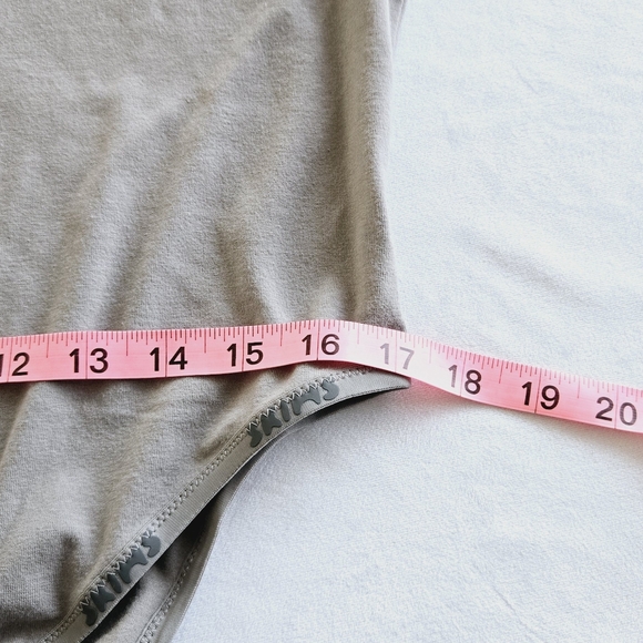 🏷️Skims 4X Cotton Logo Bodysuit Smoke - Picture 9 of 12